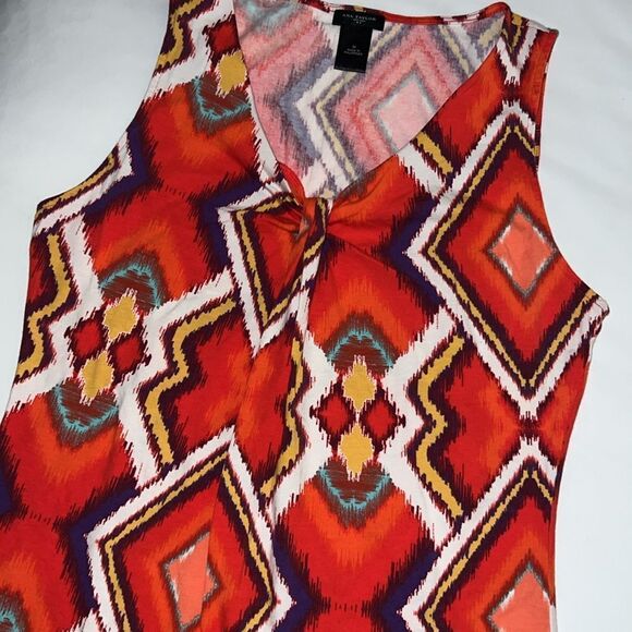 Ann Taylor Sleeveless Blouse Size Medium - Picture 4 of 8